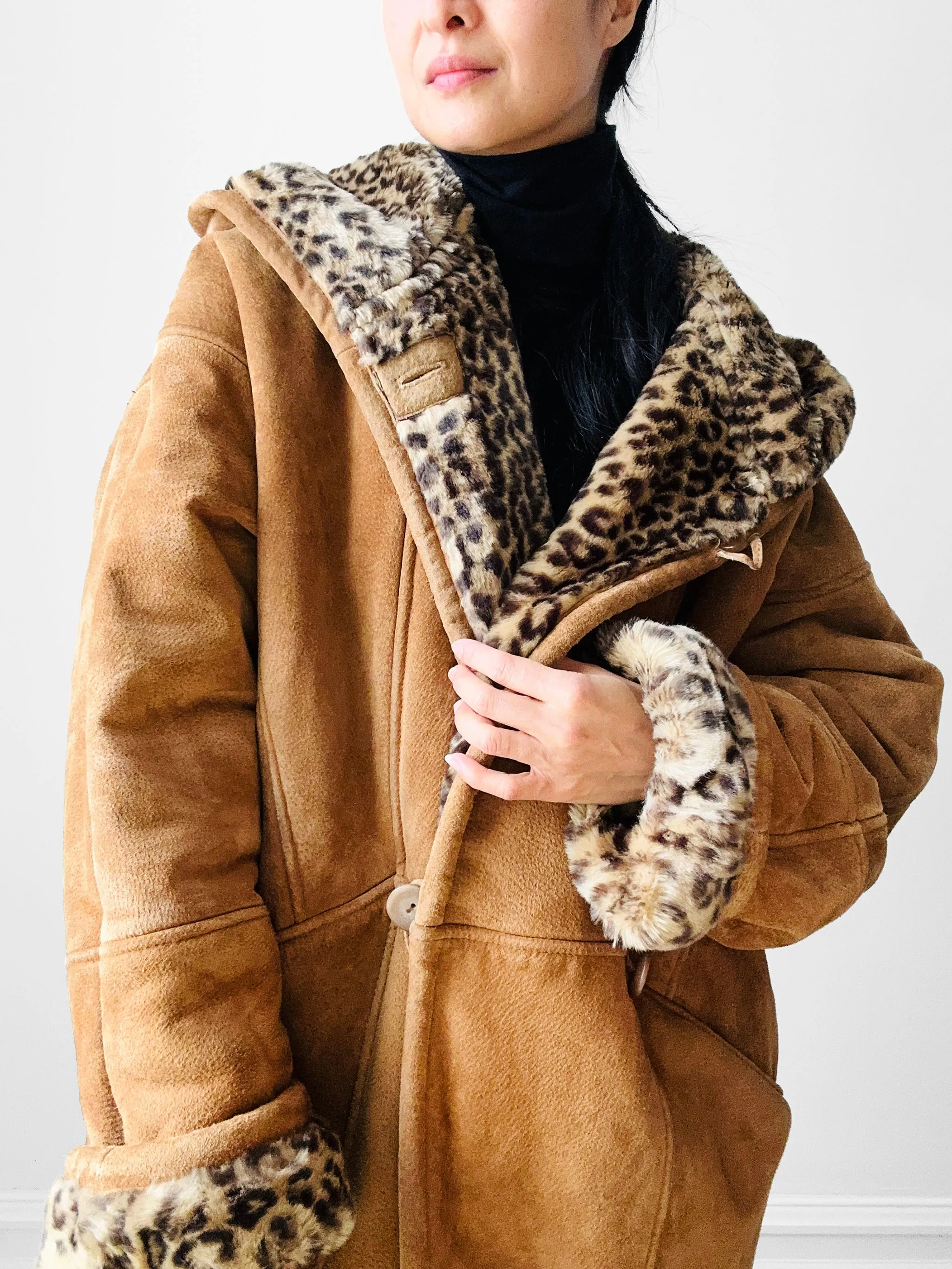 1980s Daniel Hechter Tan Suede and Faux Fur Leopard Print Hooded Jacket - Sz. M/L