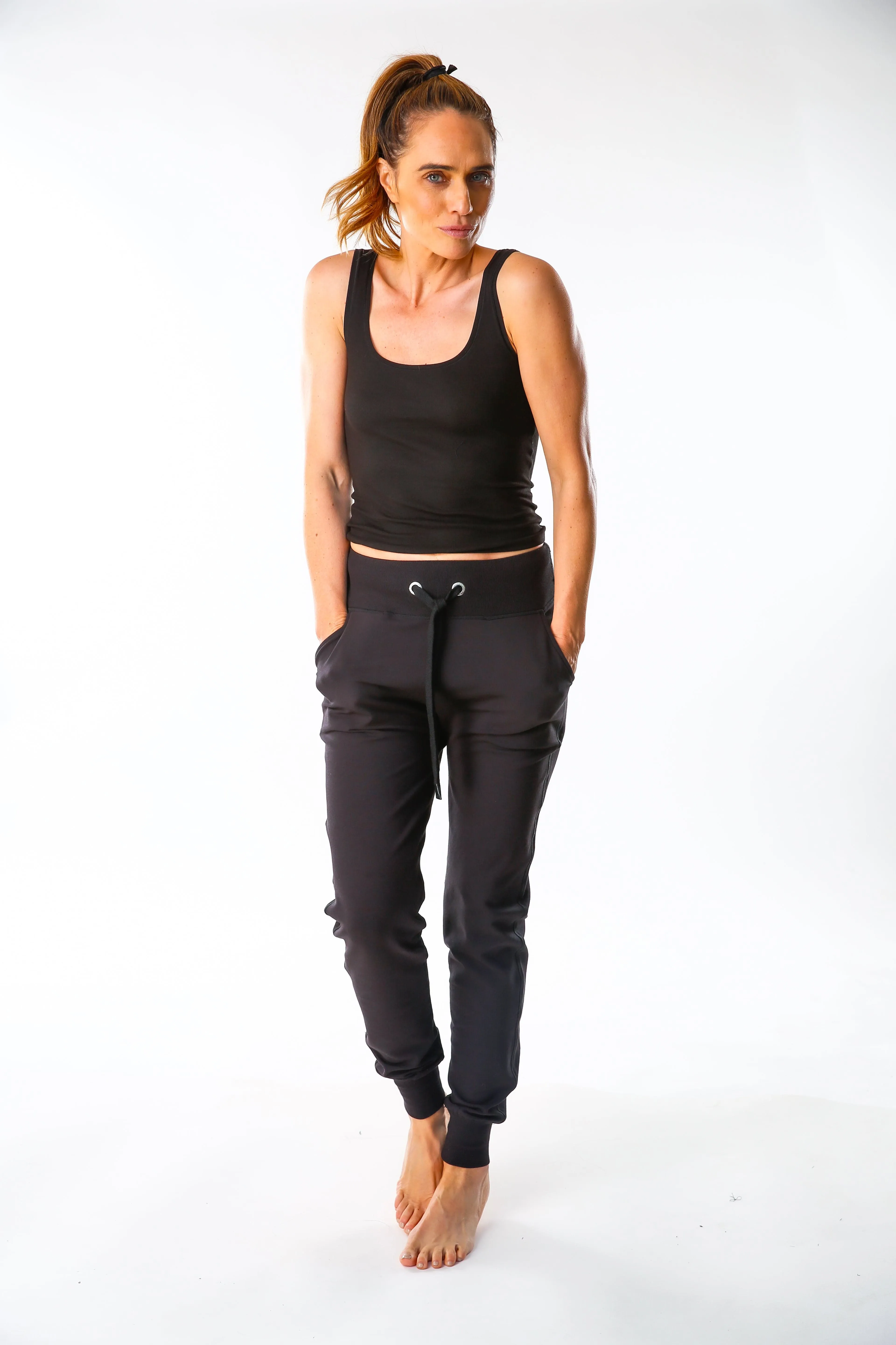 27" Audrey Jogger - Black