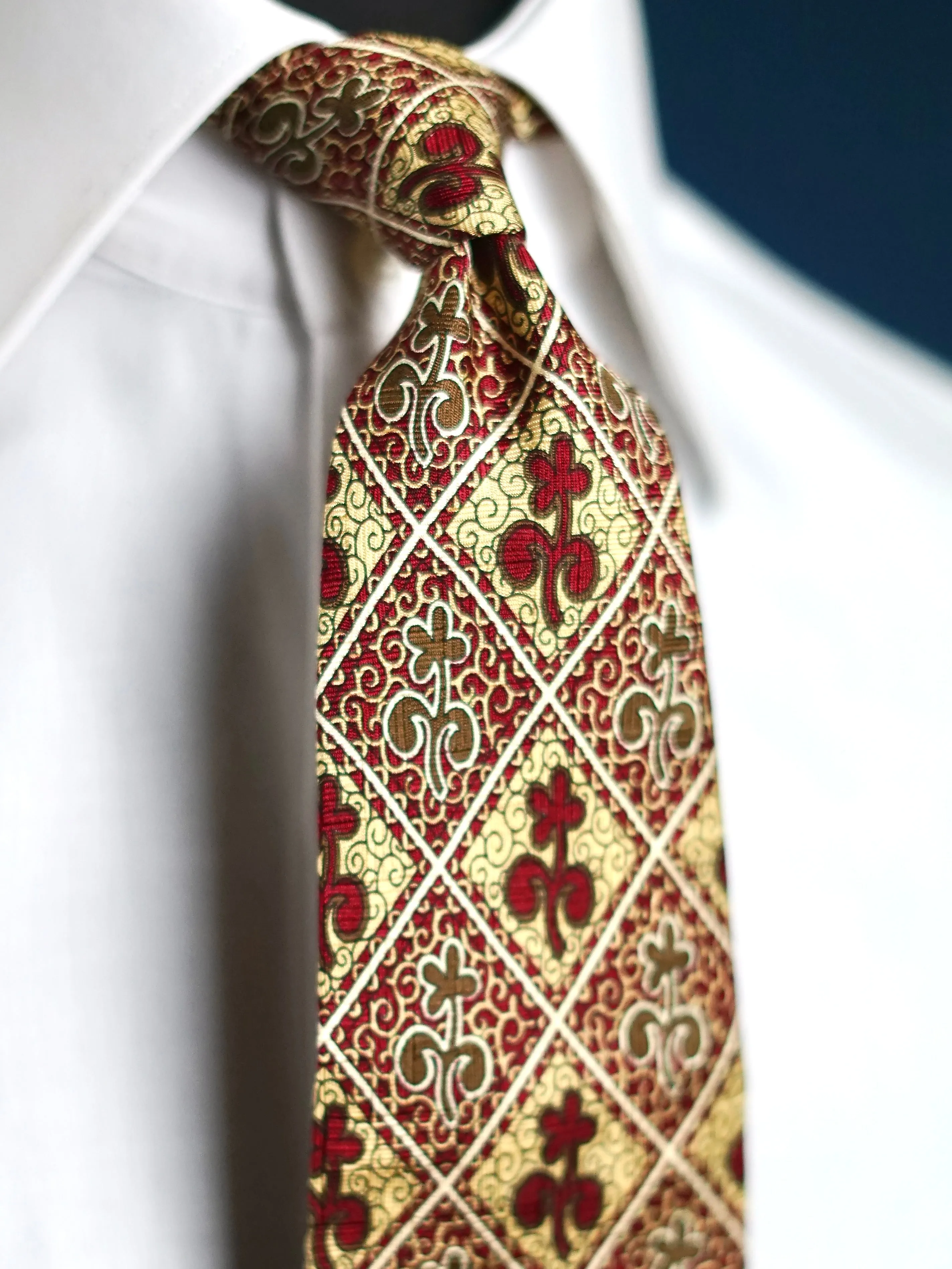 Arabesca Vintage Tie