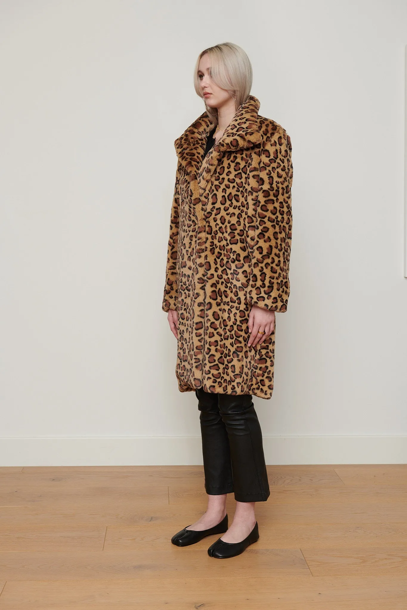 AVA Faux Fur Coat - Dark leopard