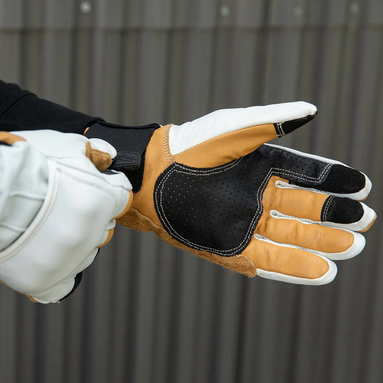 Belden Gloves - Cement