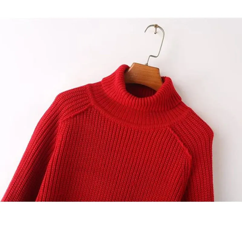 Charotte Turtleneck Red Sweater