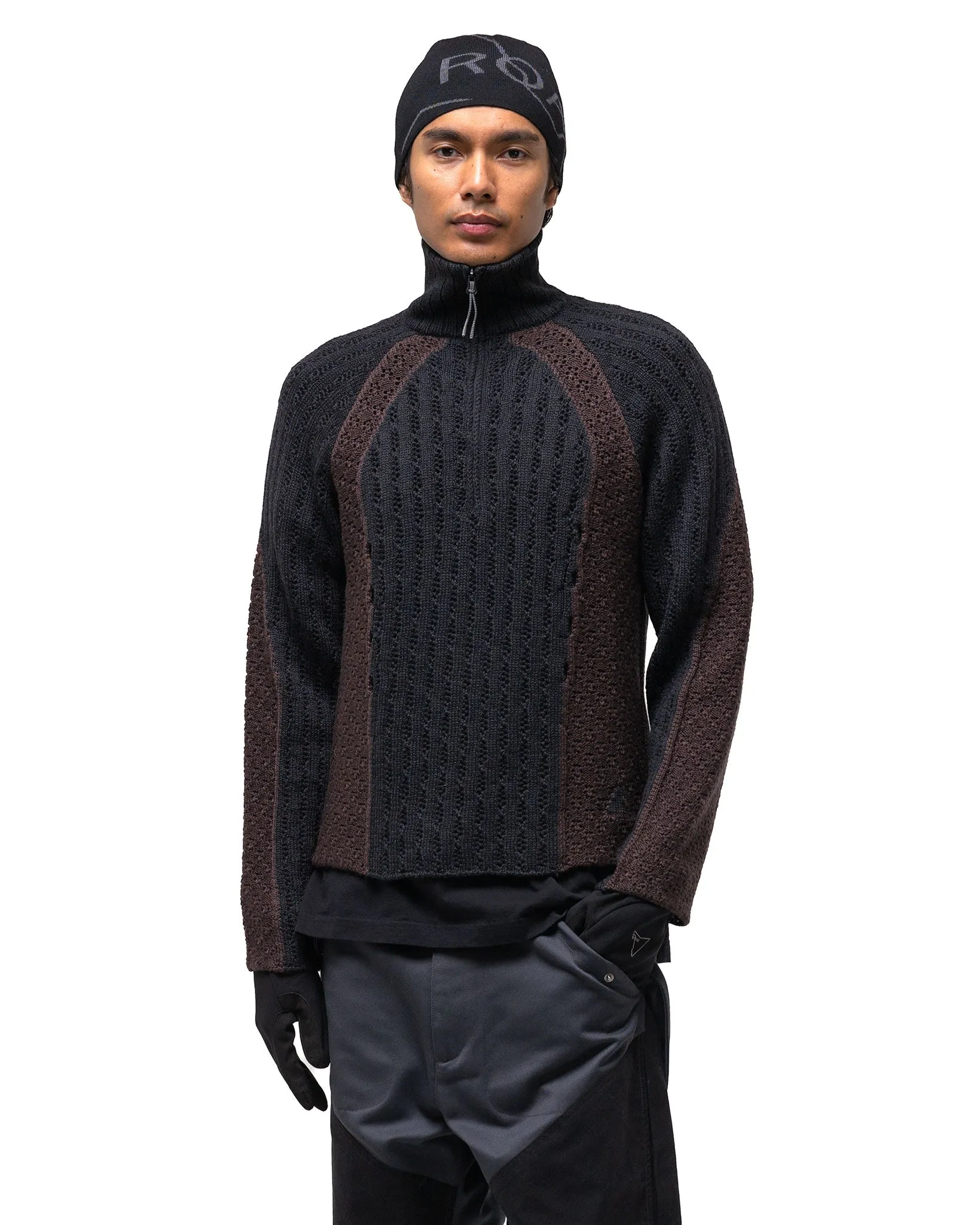 Flower Stitch Turtleneck Zip Up Black