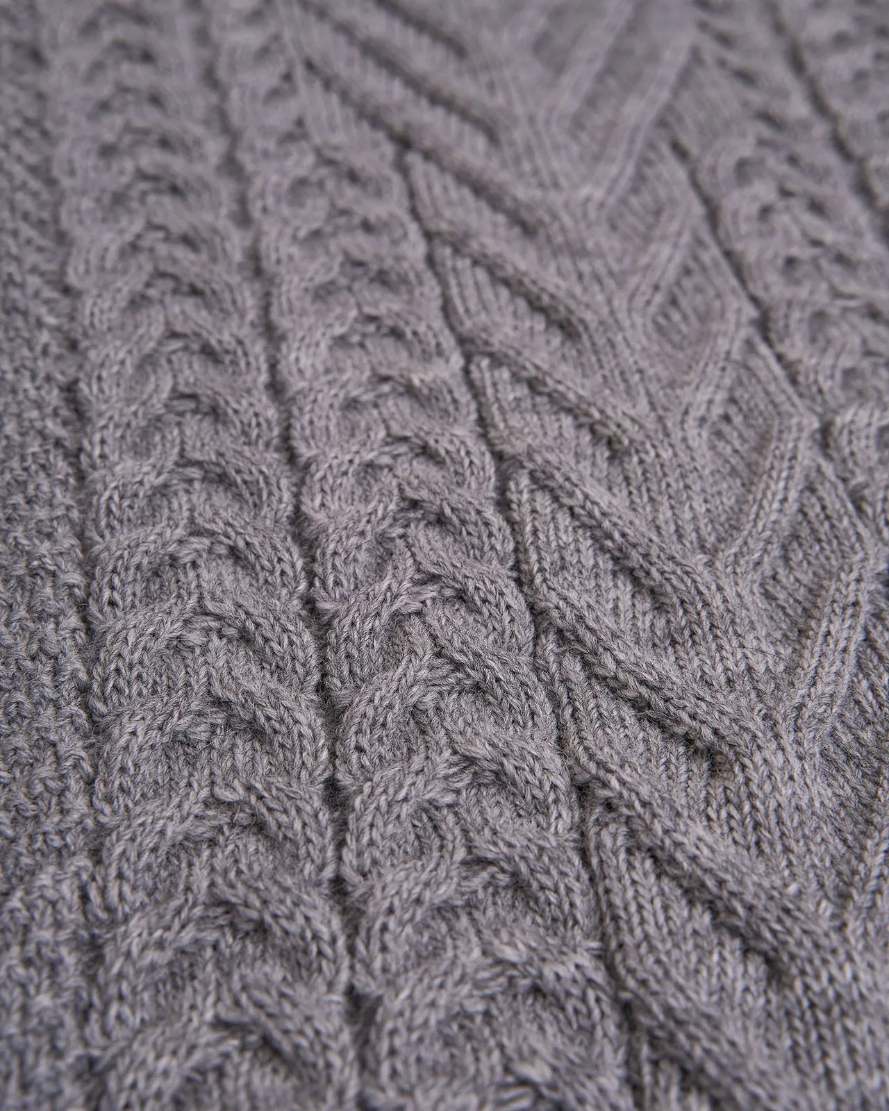 Käsmu men's braided high neck sweater