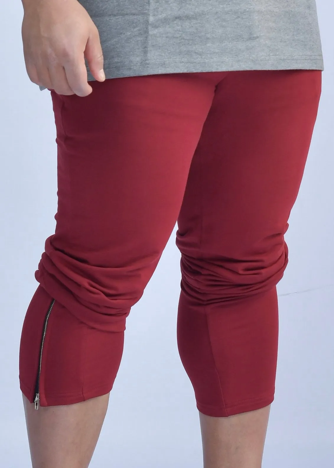 Maroon Q MEN Joggers