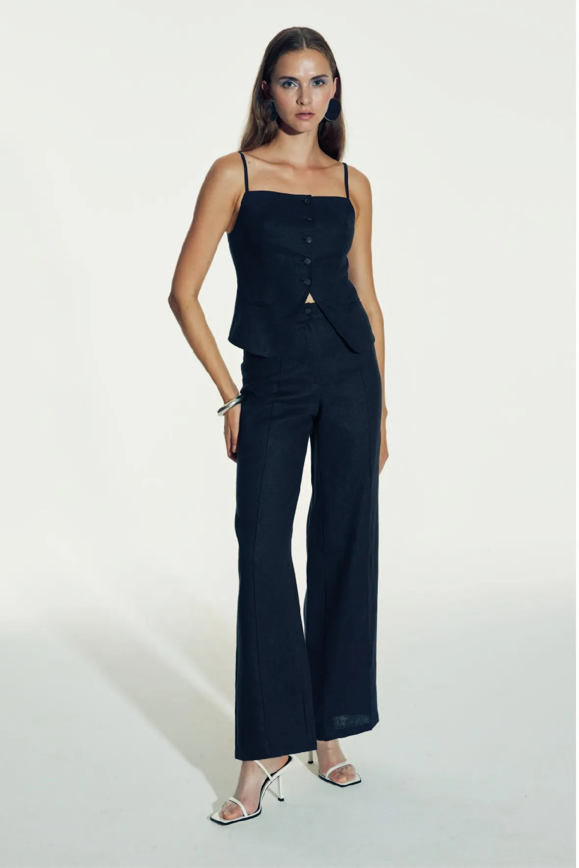 Millie Linen Trousers in Dark Navy