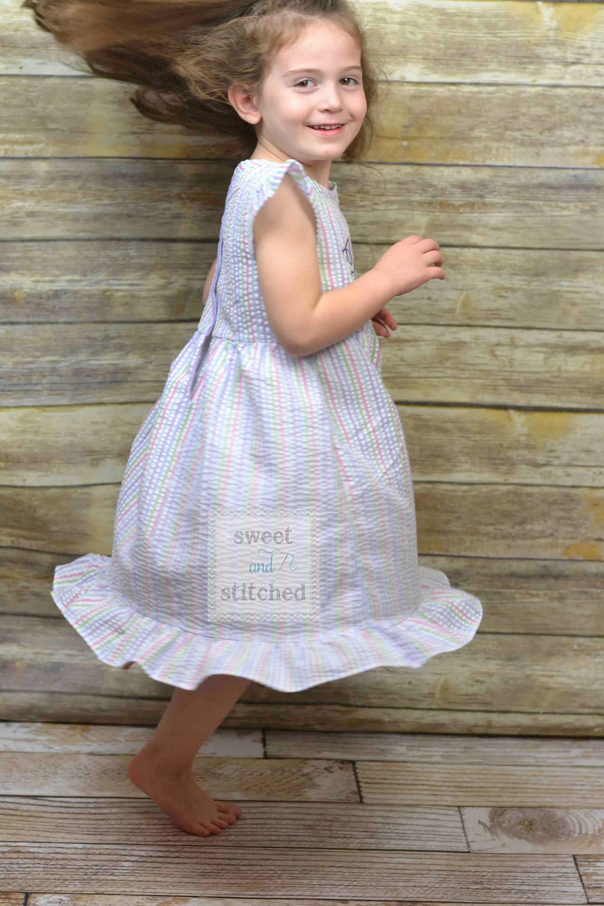 Monogrammed Seersucker Easter dress, toddler dress, baby girl rainbow dress personalized, Summer outfit, Baby Girl Beach Outfit