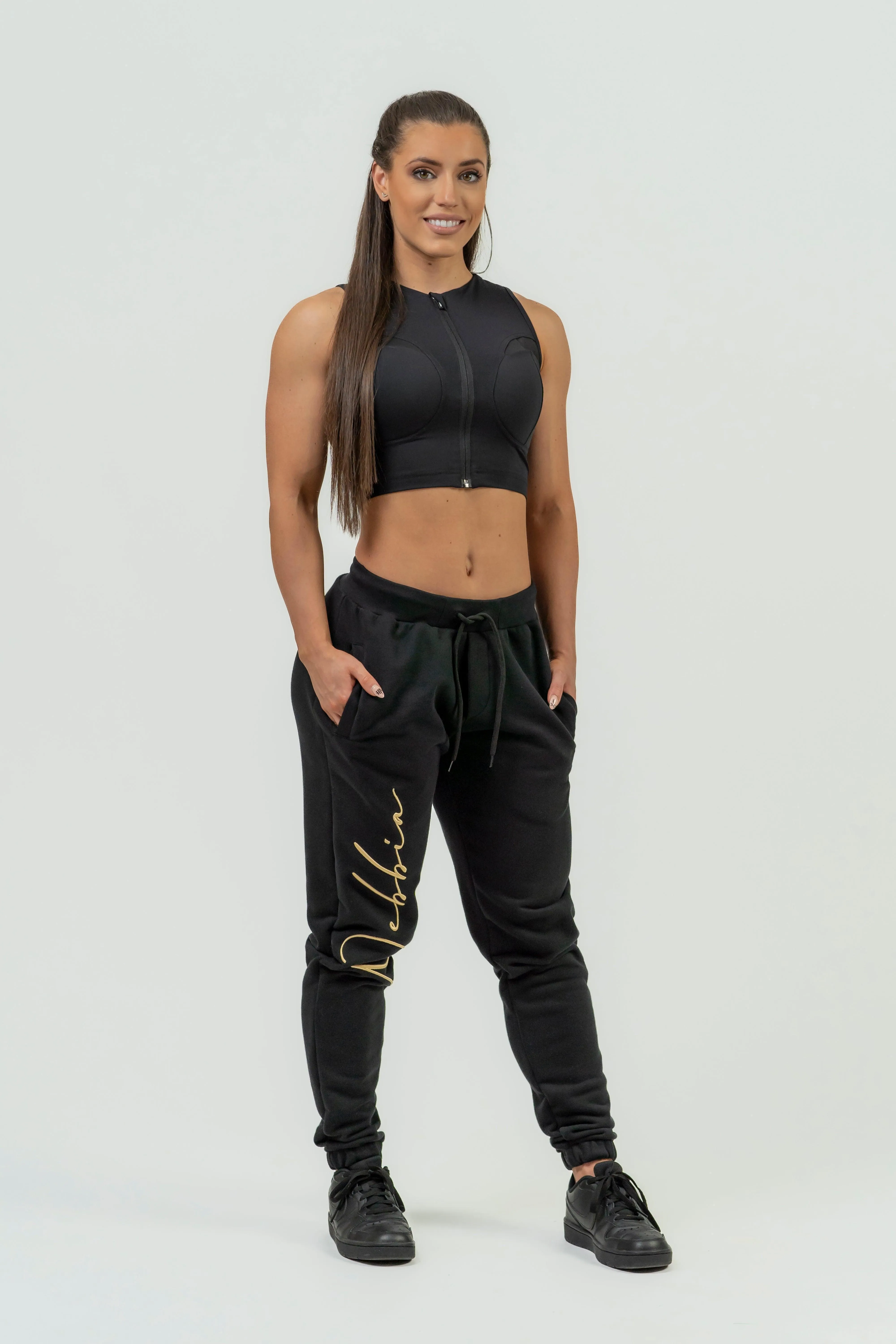 NEBBIA Women's High-Waist Joggers INTENSE Signature