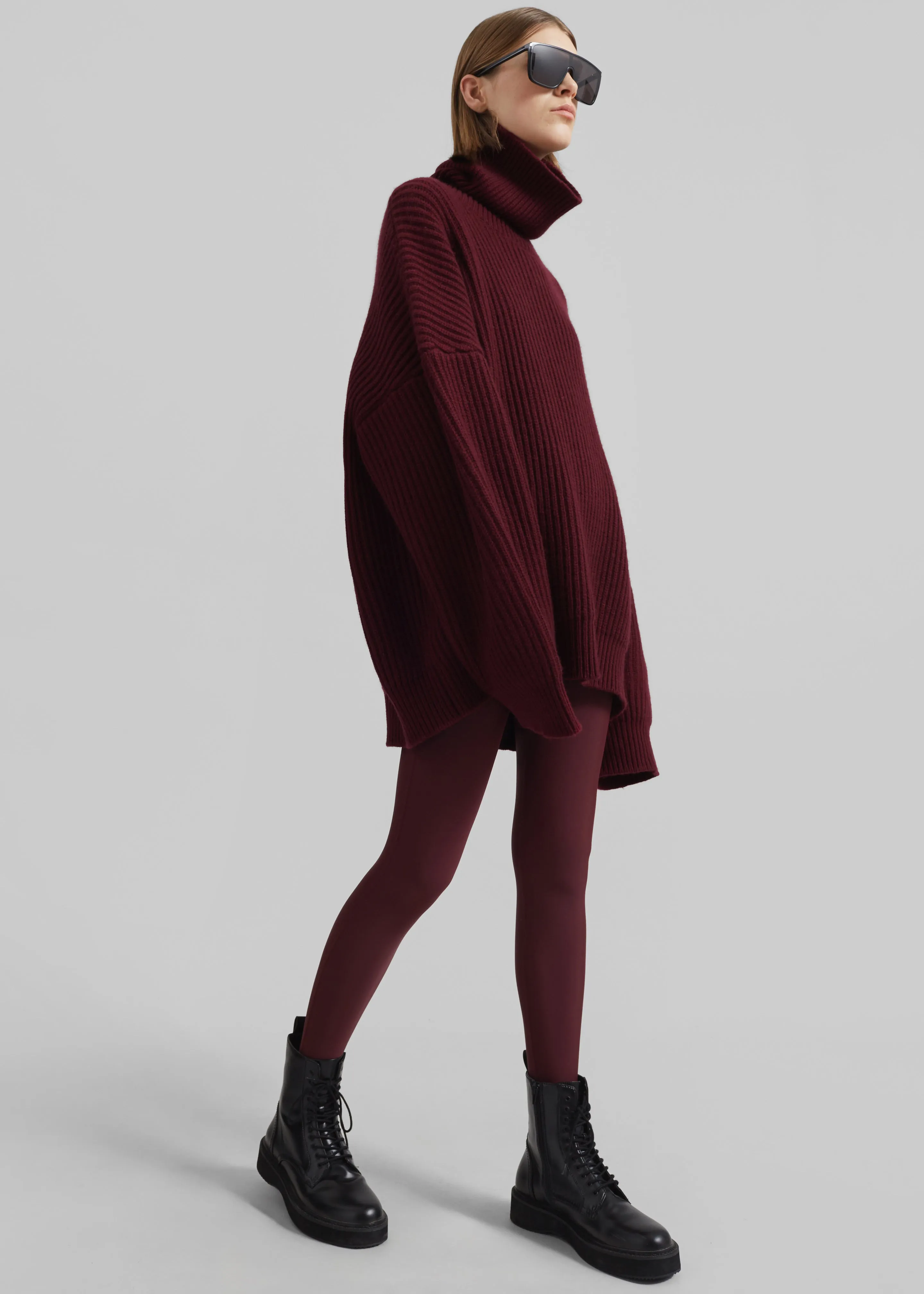 Olney Oversized Wool Turtleneck - Burgundy