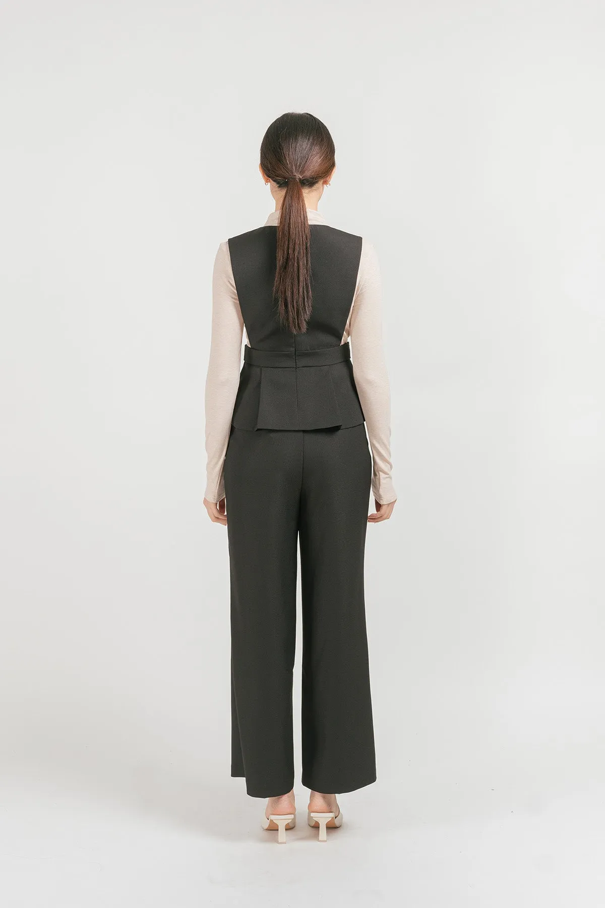 Ovinnea Ruched Turtleneck Top