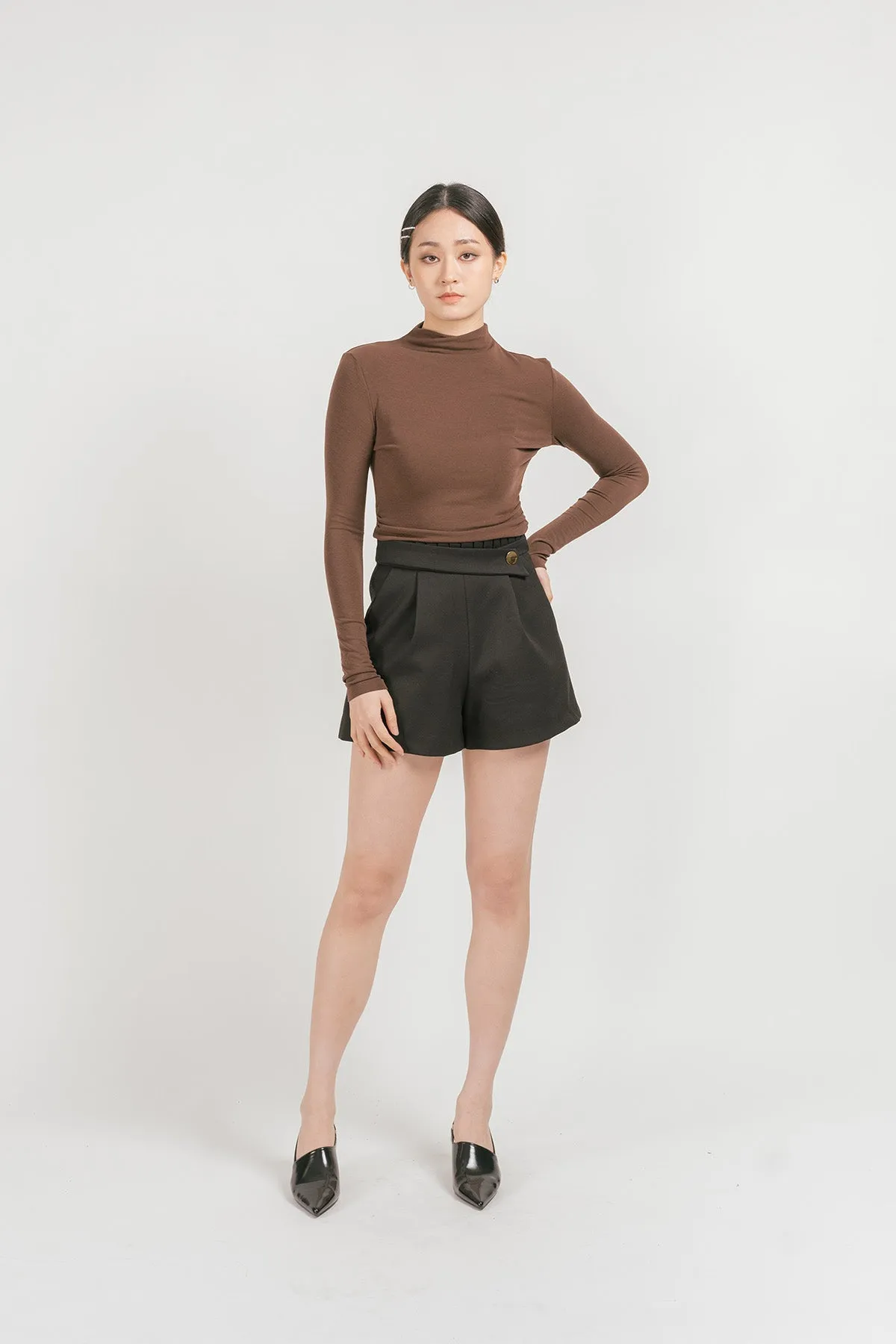 Ovinnea Ruched Turtleneck Top