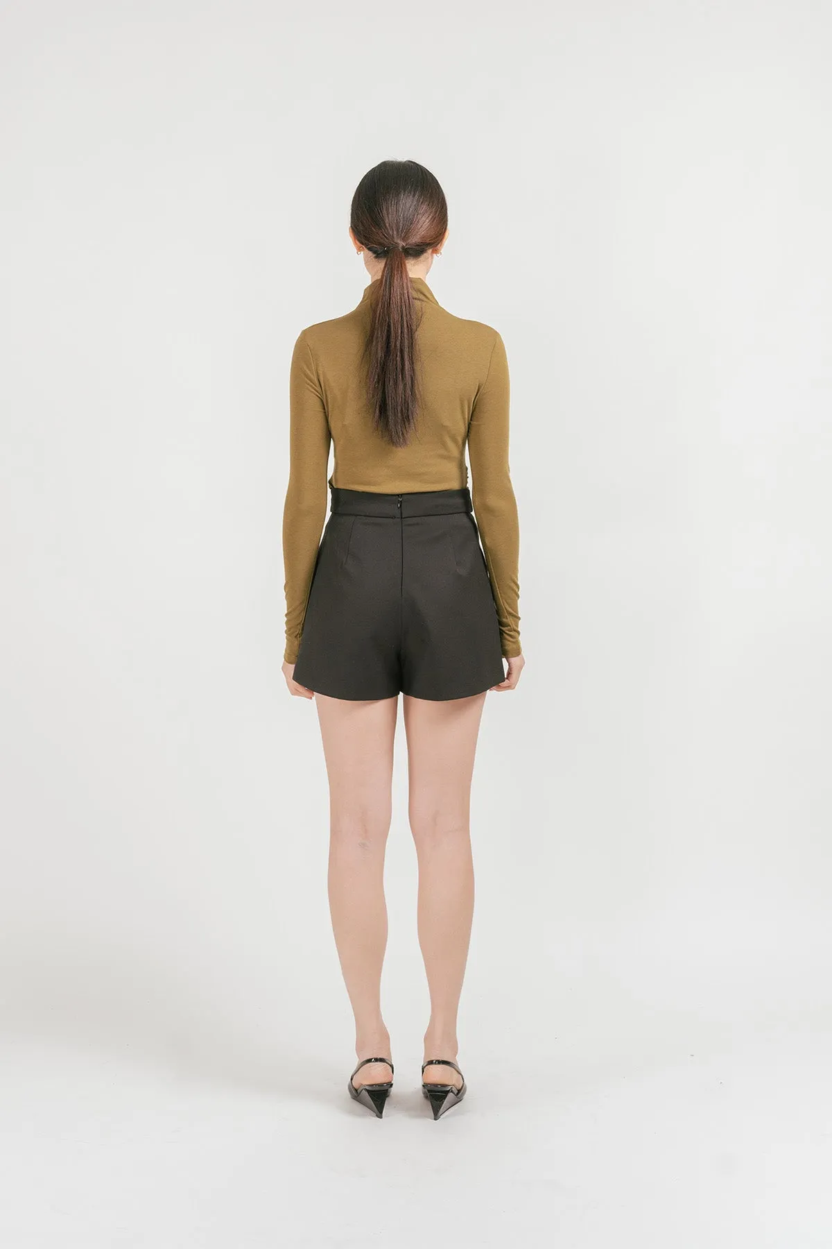 Ovinnea Ruched Turtleneck Top