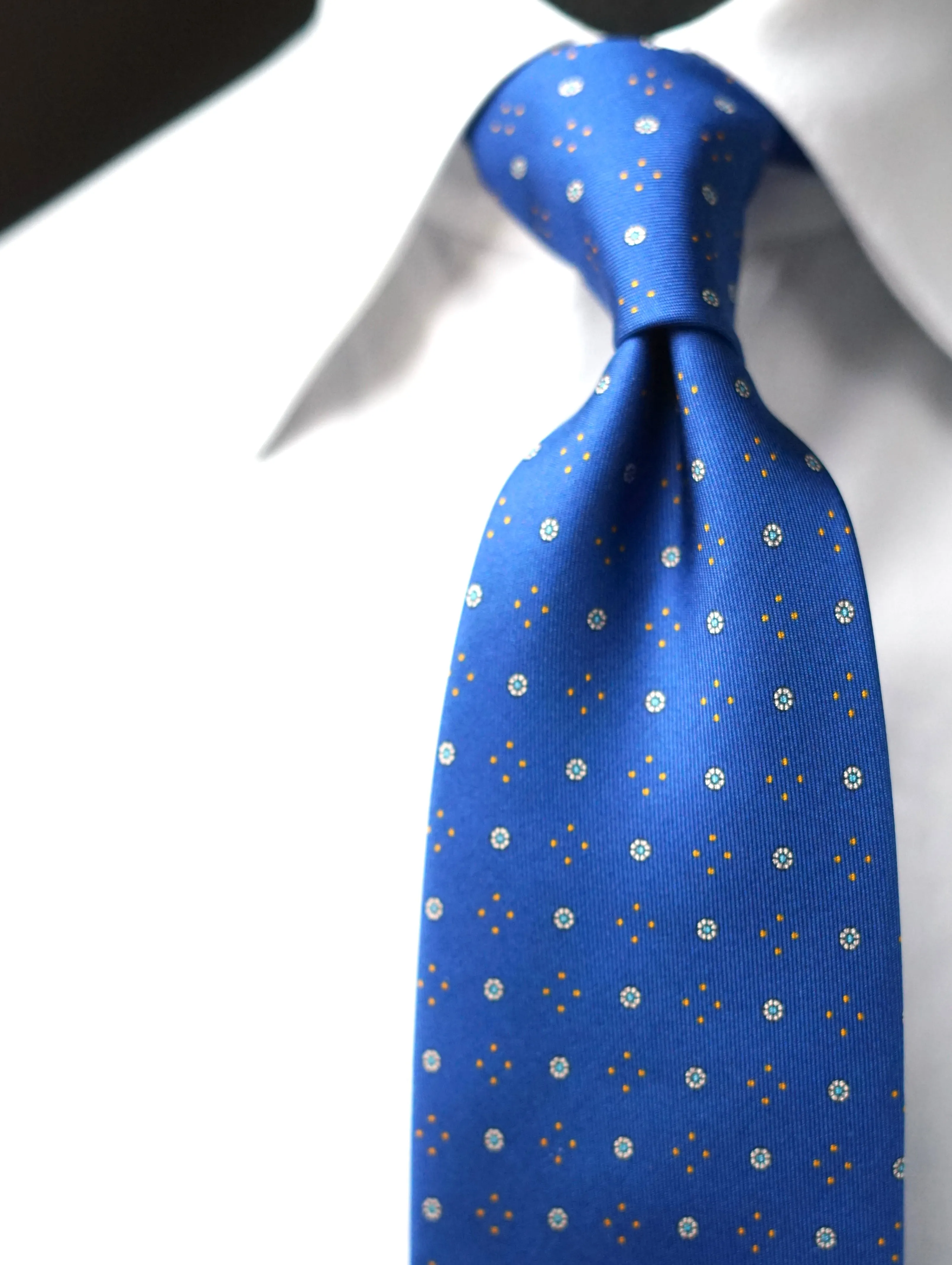 Ravenna Vintage Tie