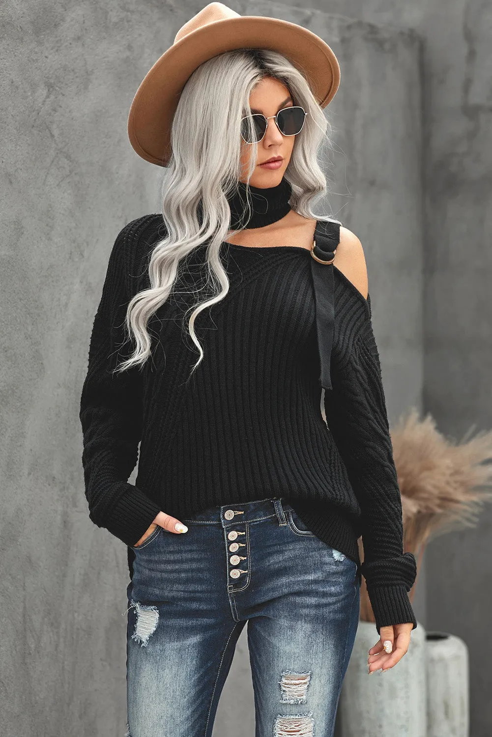 Women Solid Color Strapped Cut out Shoulder Turtleneck Sweater