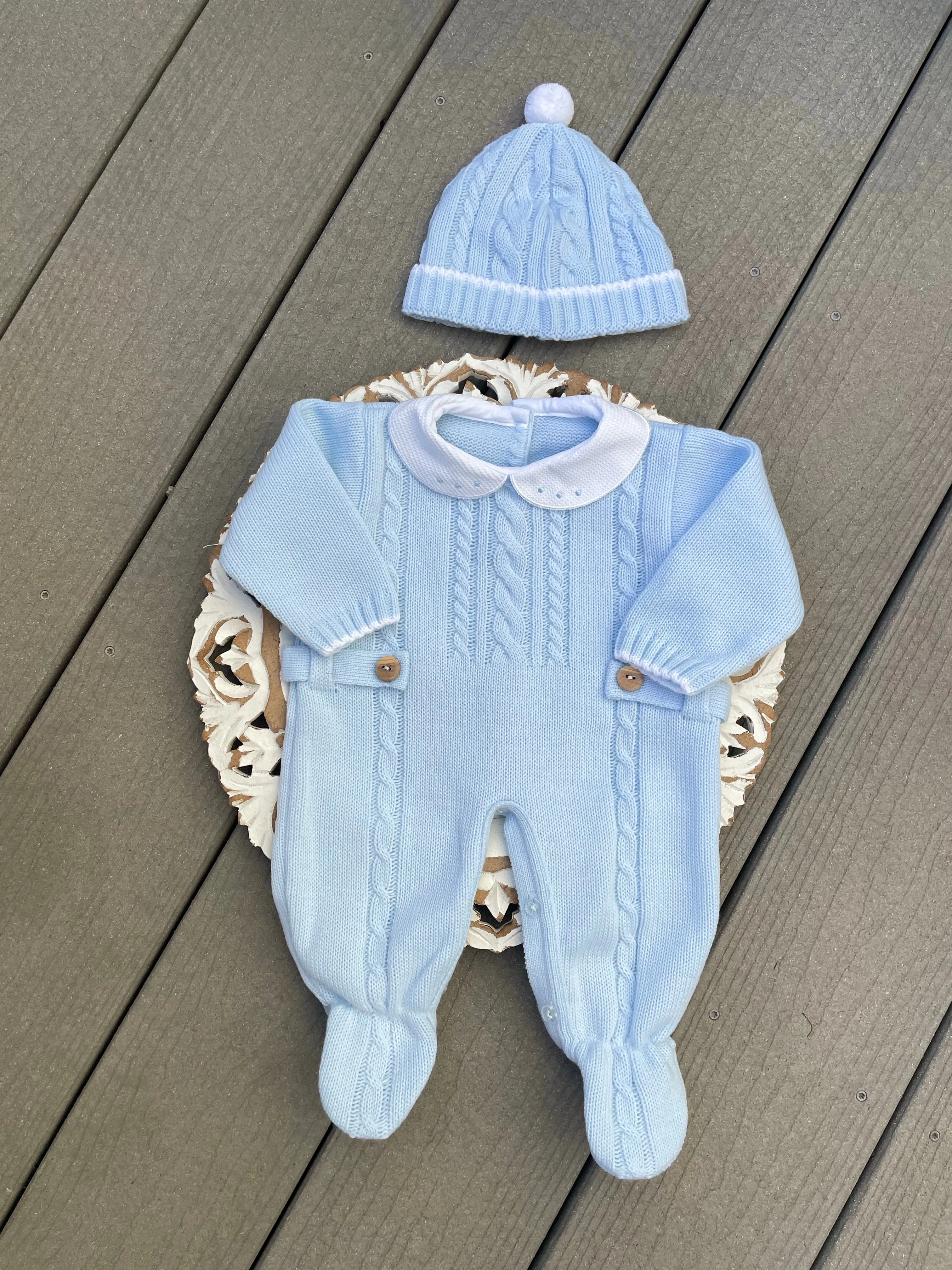 Wooden waist buttons cable knit stripes romper knitted set in sky Blue